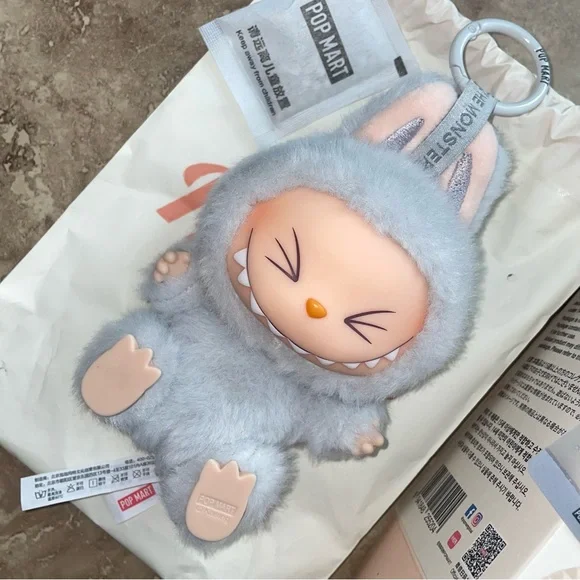 Pop Mart Labubu The Monsters Have a Seat HEHE Vinyl Plush Authenticated - Picture 3 of 15